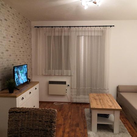 Apartman S Terasou Oscadnica Eksteriør billede