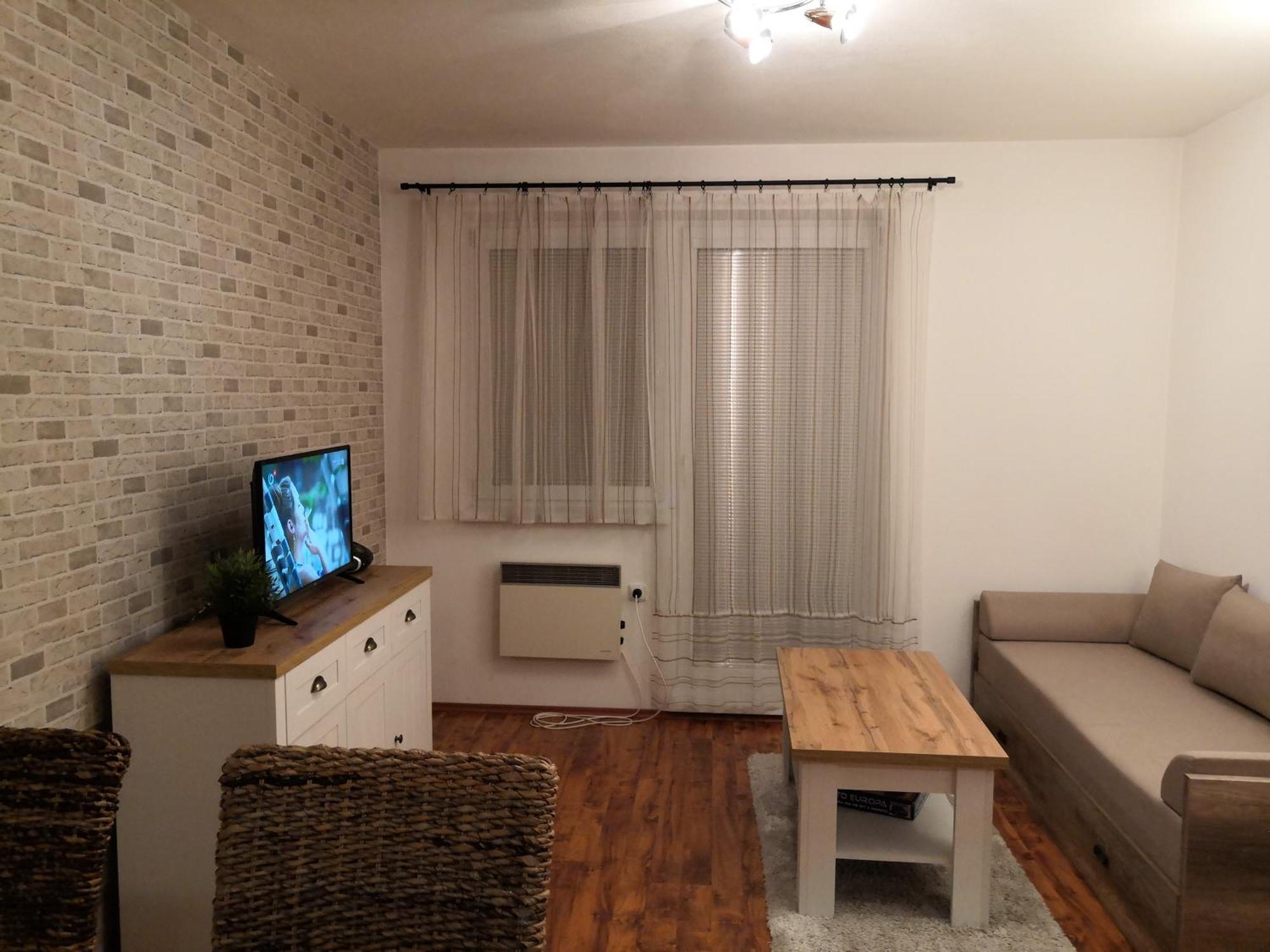 Apartman S Terasou Oscadnica Eksteriør billede